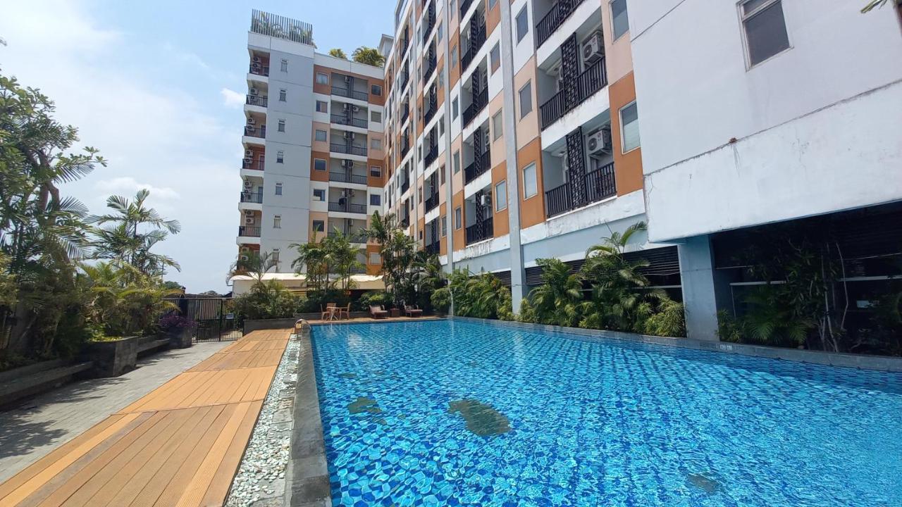 Apartemen Student Castle Γιογκιακάρτα Εξωτερικό φωτογραφία